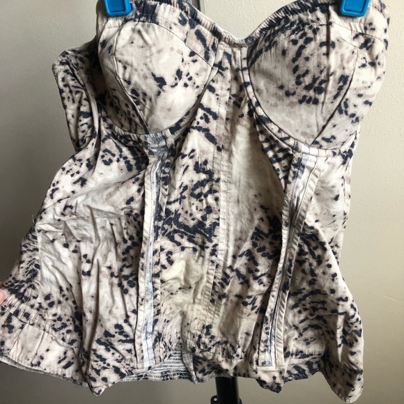 Jessica Simpson Snakeskin corset - Picture 3 of 5